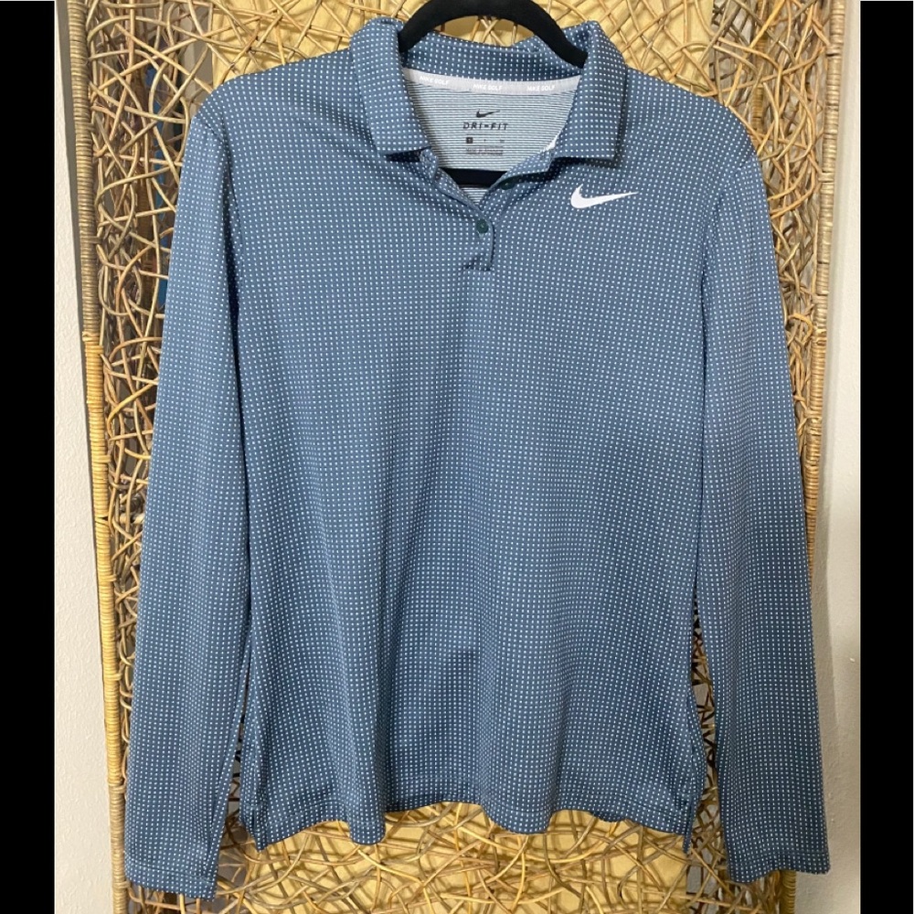 Nike women’s golf shirt